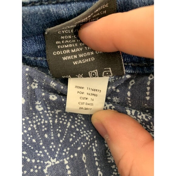 TORRID Premium Skinny 22 Denim Blue Jeans Ankle Cut-off Cropped Hem 5 Pockets - Picture 6 of 11